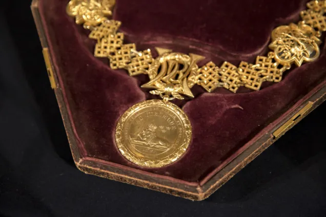 Bild av rektorskedjan