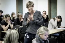 Helena Sandberg, forskare/lektor i medie- och kommunikationsvetenskap vid Lunds universitet undervisar om reklam och medier för studenter på grundkursen i MKV.